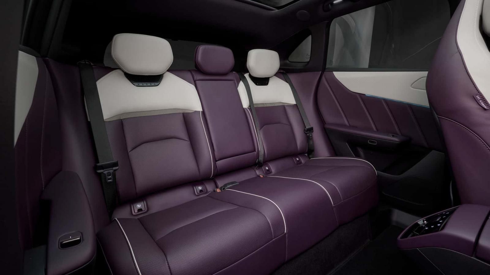 Αποκάλυψη για το νέο ηλεκτρικό Mazda CX-6e